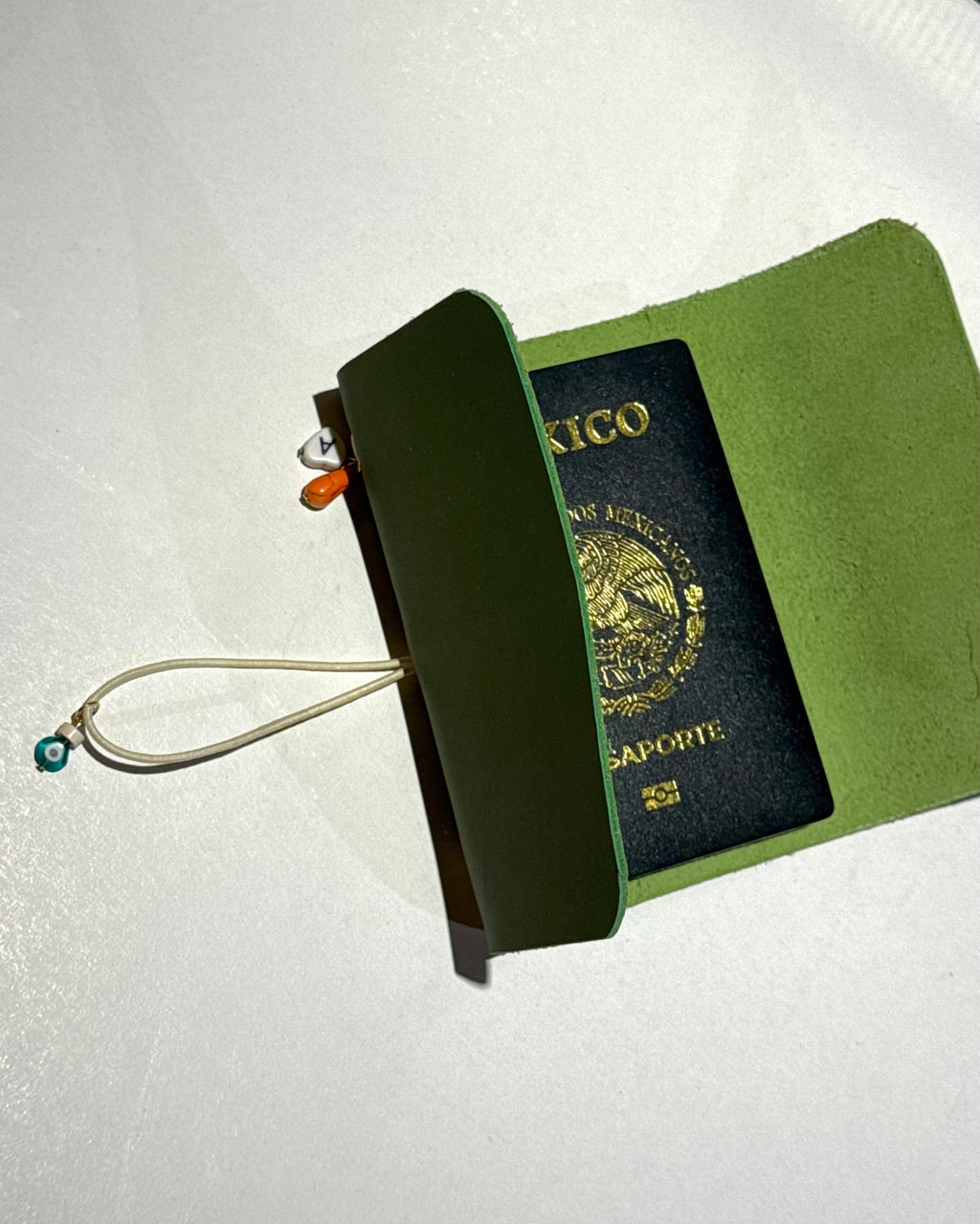 Passport cover Green