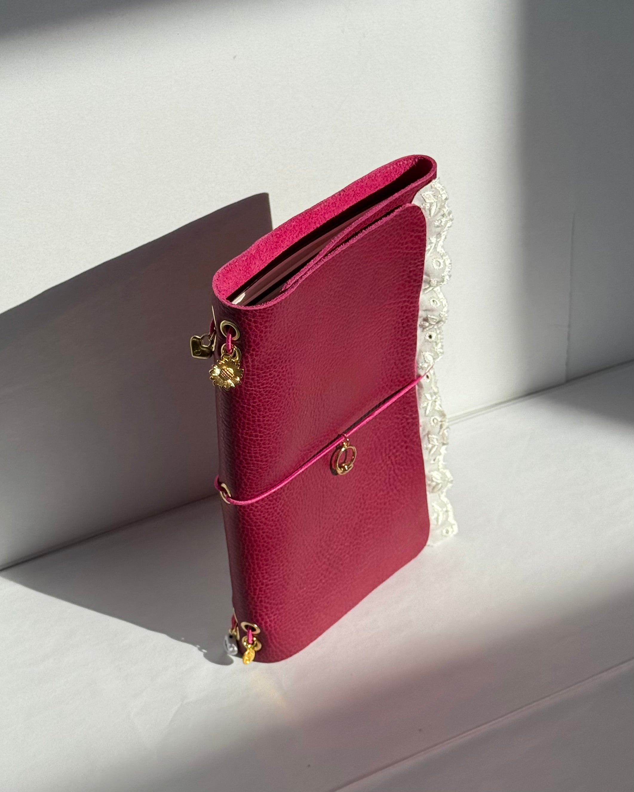 Journal - Rosa Bugambilia