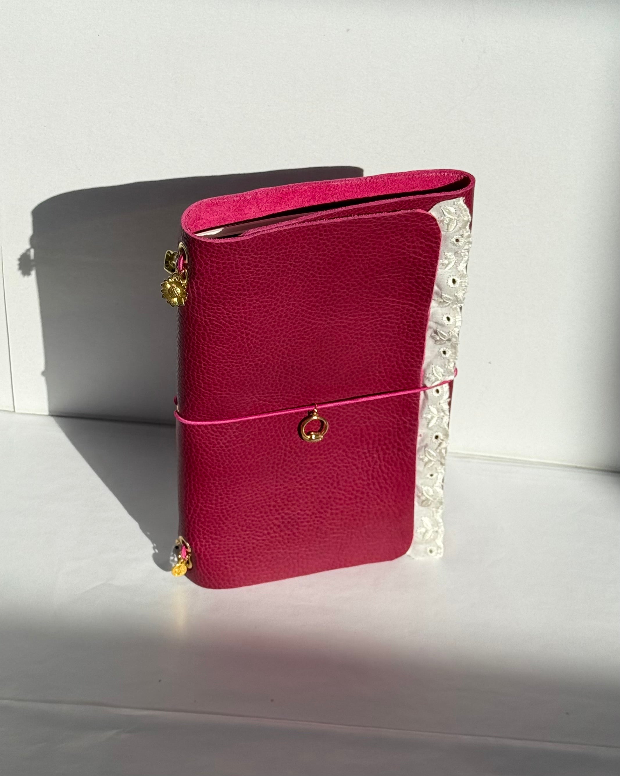 Journal - Rosa Bugambilia