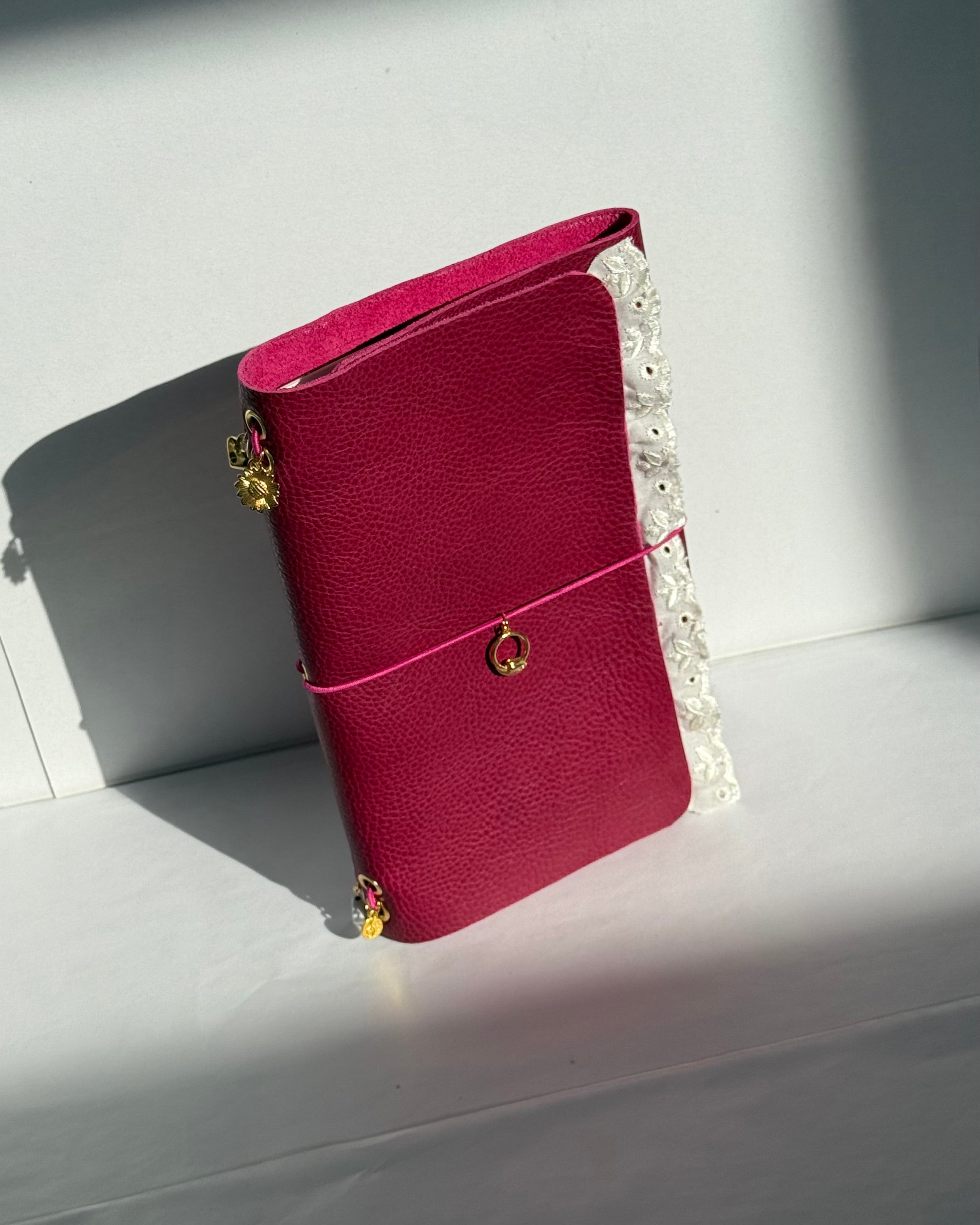 Journal - Rosa Bugambilia