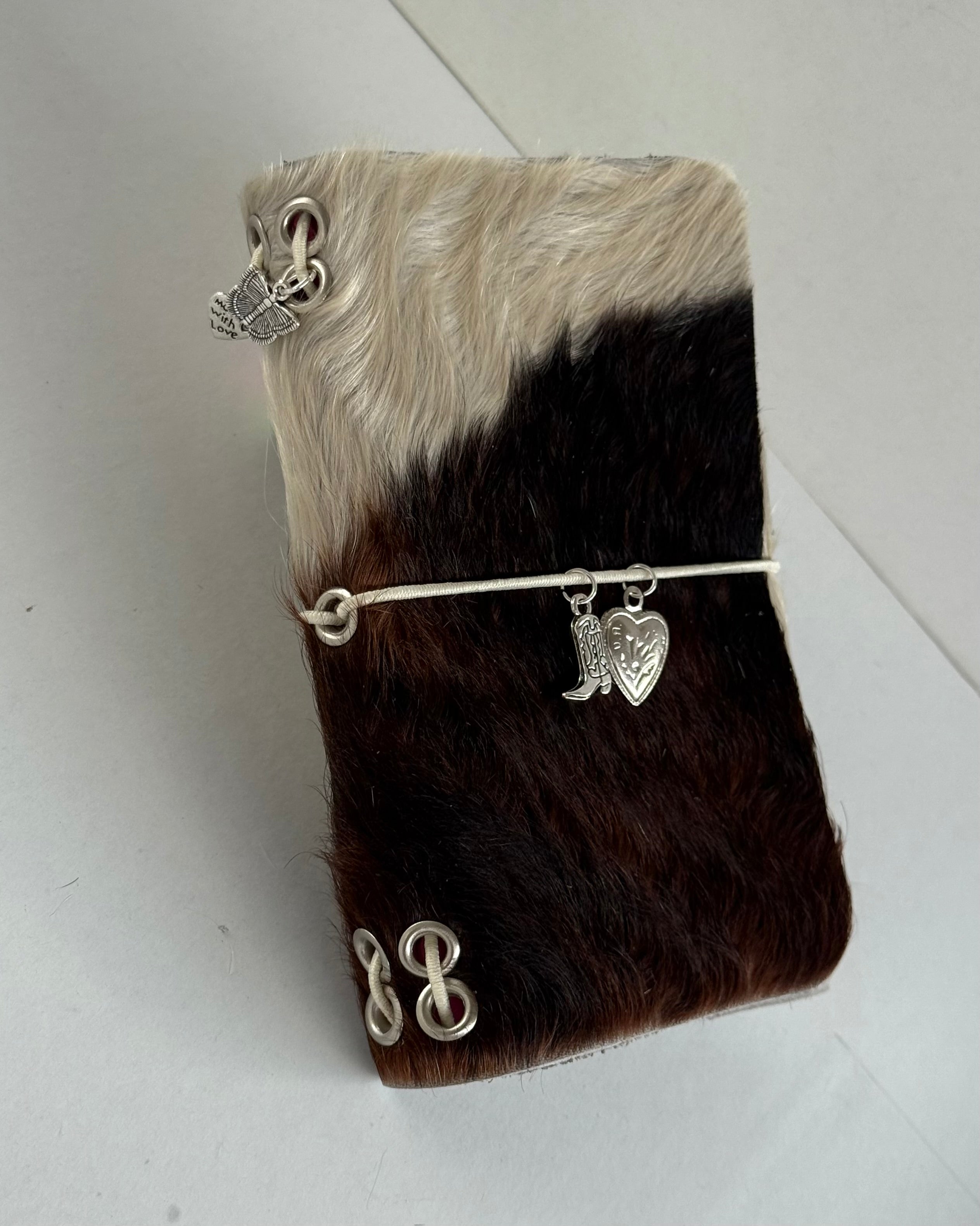 Journal A6- Cow (Silver)